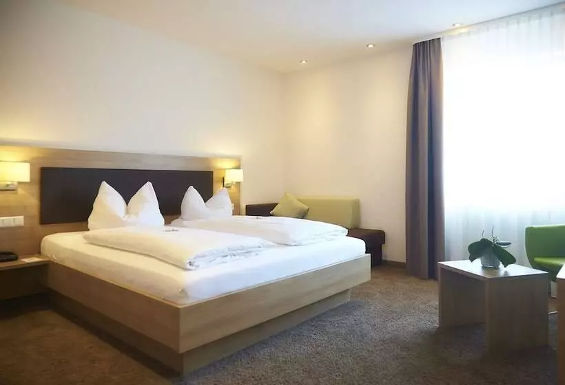 コンフォートトリプルルーム, Flair Hotel Grüner Baum