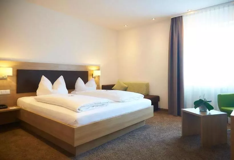 コンフォートトリプルルーム, Flair Hotel Grüner Baum