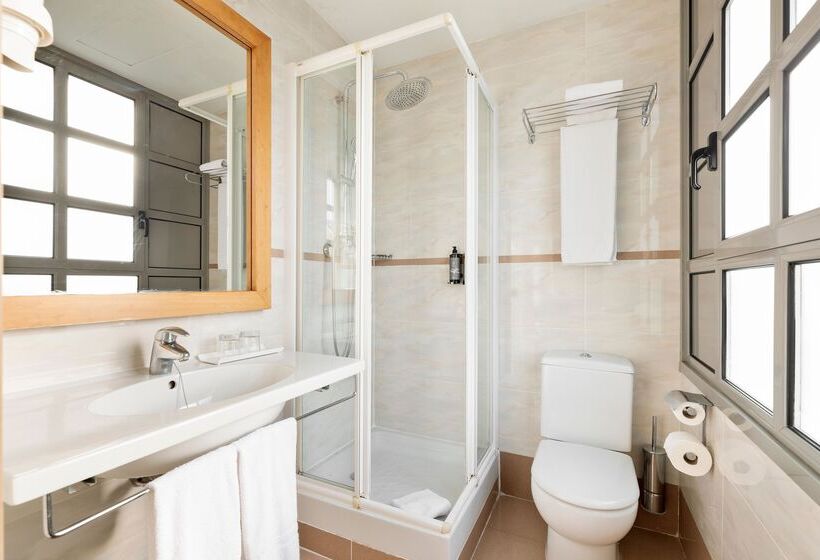 اتاق سوپریور, Best Aranea