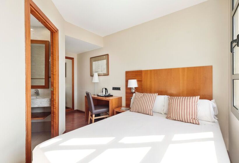 اتاق استاندارد یک نفره, Best Aranea