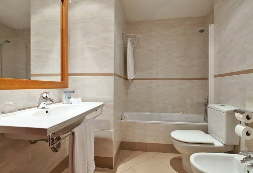 اتاق استاندارد یک نفره, Best Aranea