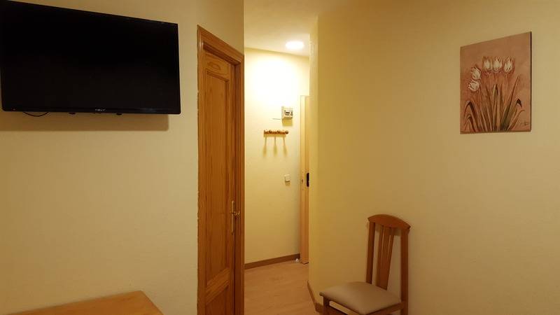 스탠다드 룸, Cuatro Canos