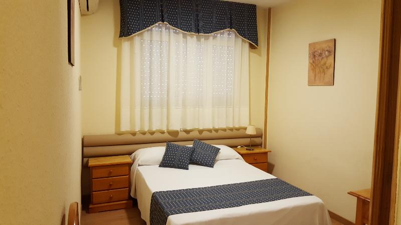 스탠다드 룸, Cuatro Canos