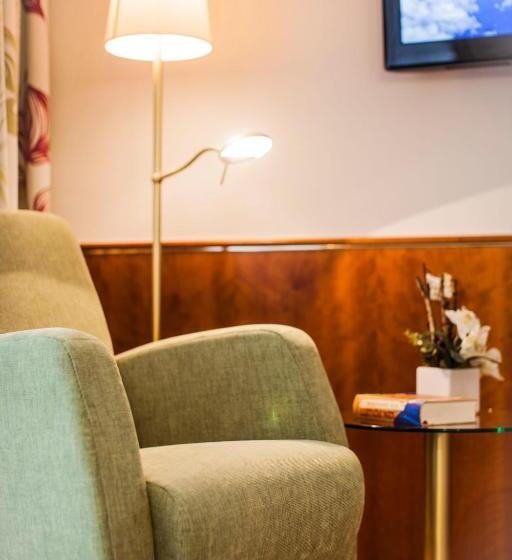 Номер Стандарт с Балконом, Flair Hotel Adlerbad