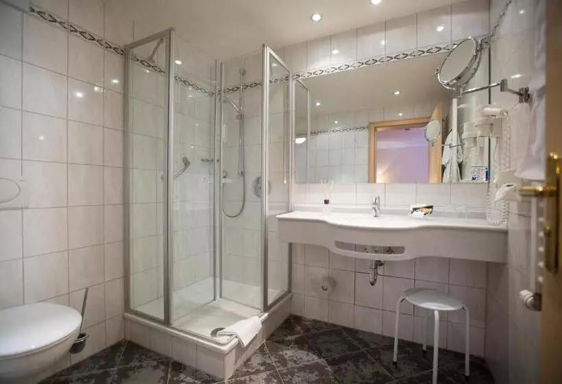 スイート, Flair Hotel Adlerbad