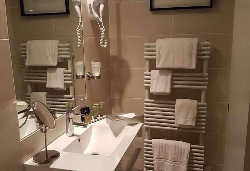 חדר סטנדרט נוף לים, Hôtel Le Niobel   Hôtel De Charme