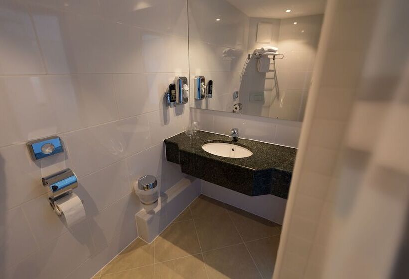 اتاق استاندارد سه نفره, Lifehotel Vienna Airport