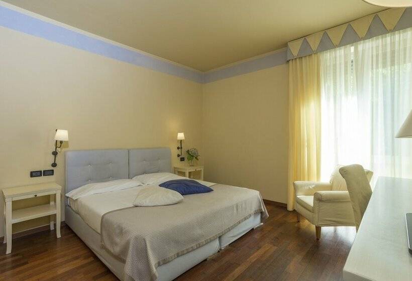 高级大房间, Th Tirrenia   Green Park Resort