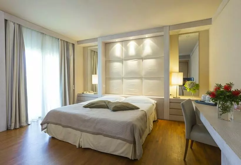 Deluxe-huone, Th Tirrenia   Green Park Resort