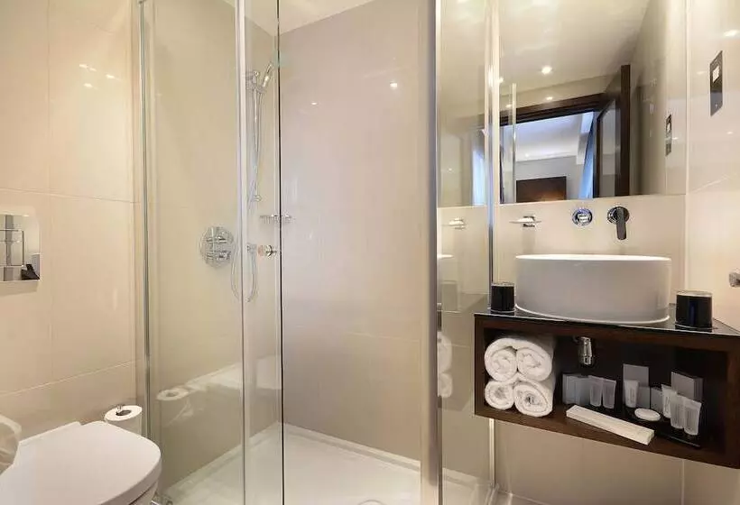 Deluxe Yhden Hengen Huone, Park Grand London Lancaster Gate