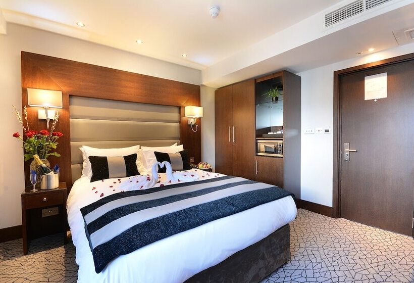 俱乐部房间, Park Grand London Lancaster Gate