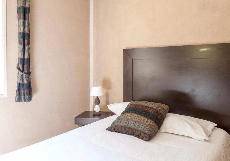 חדר סטנדרט, Logis Hotel Restaurant Saint Romain