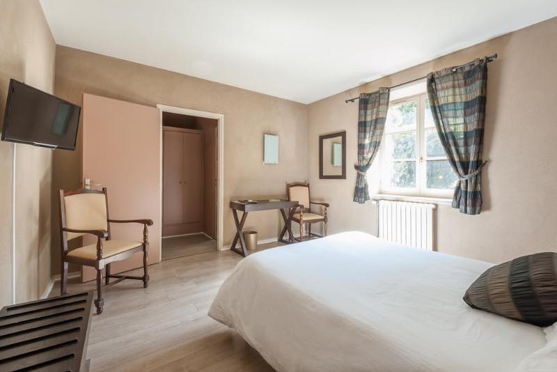 חדר סטנדרט, Logis Hotel Restaurant Saint Romain