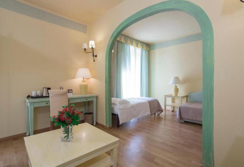 Четырехместный Номер Superior, Th Tirrenia   Green Park Resort