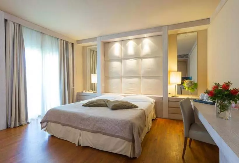 Deluxe-huone, Th Tirrenia   Green Park Resort