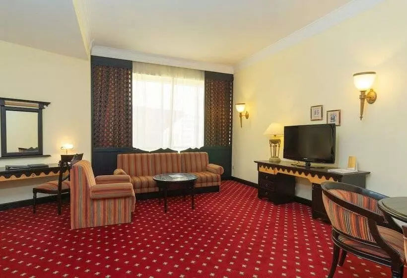 اتاق استاندارد, Millennium Airport Hotel Dubai