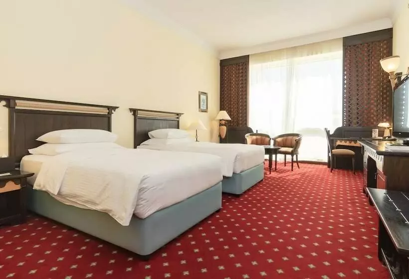 اتاق سوپریور, Millennium Airport Hotel Dubai