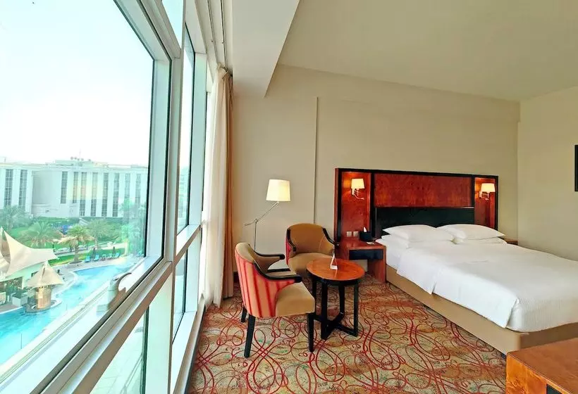اتاق سوپریور, Millennium Airport Hotel Dubai