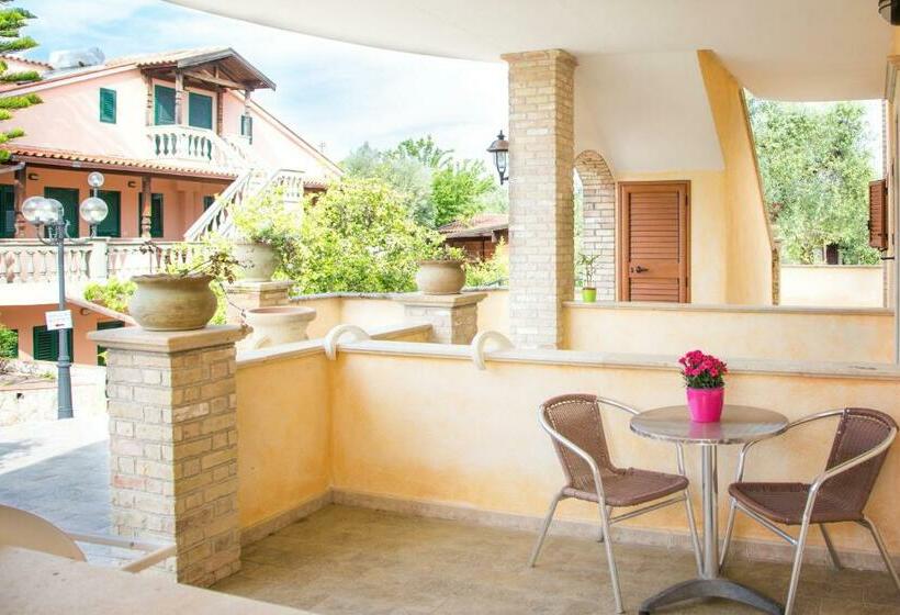 חדר סופריור, Albergo Il Giardino