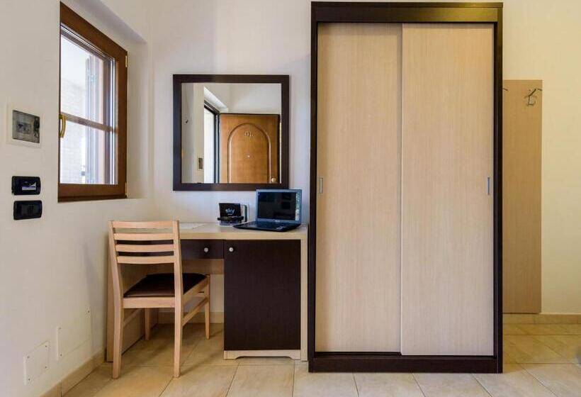 غرفة سوبيريور, Albergo Il Giardino
