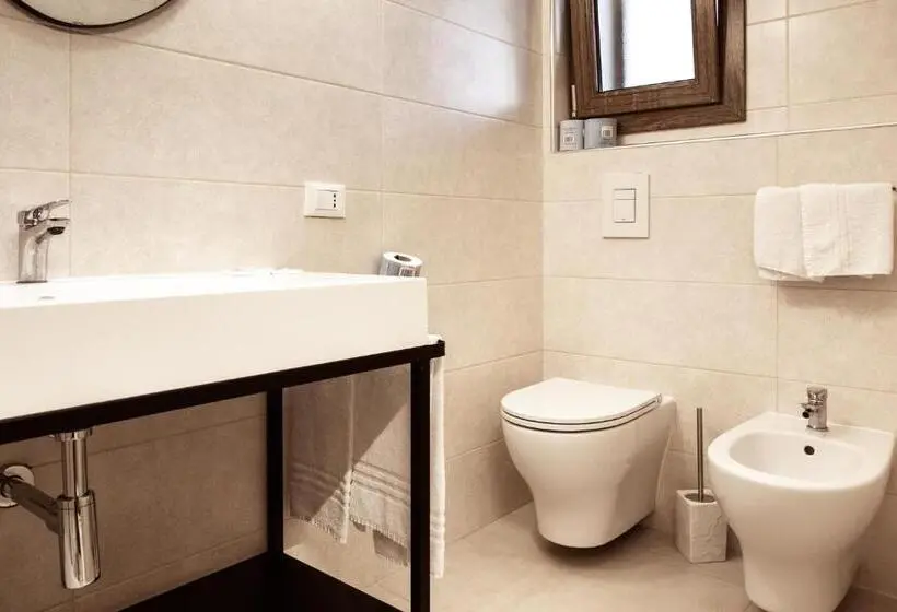 اتاق لوکس, Albergo Il Giardino