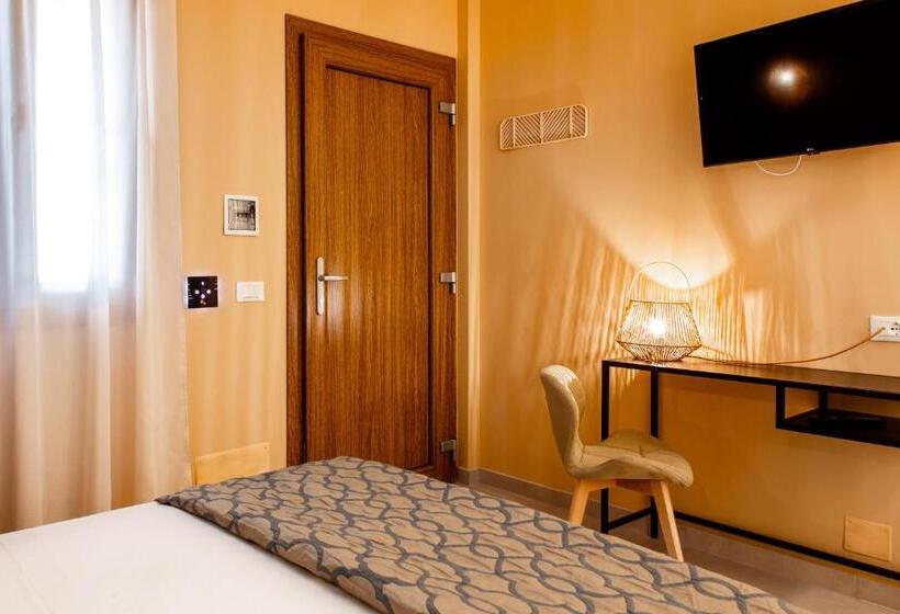 חדר דלוקס, Albergo Il Giardino