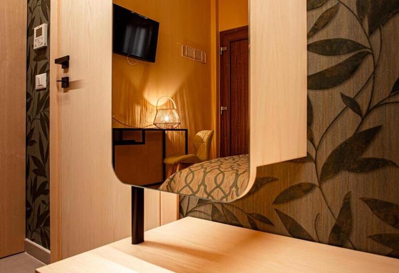 غرفة ديلوكس, Albergo Il Giardino