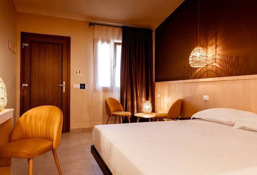 סוויטת ג'וניור, Albergo Il Giardino