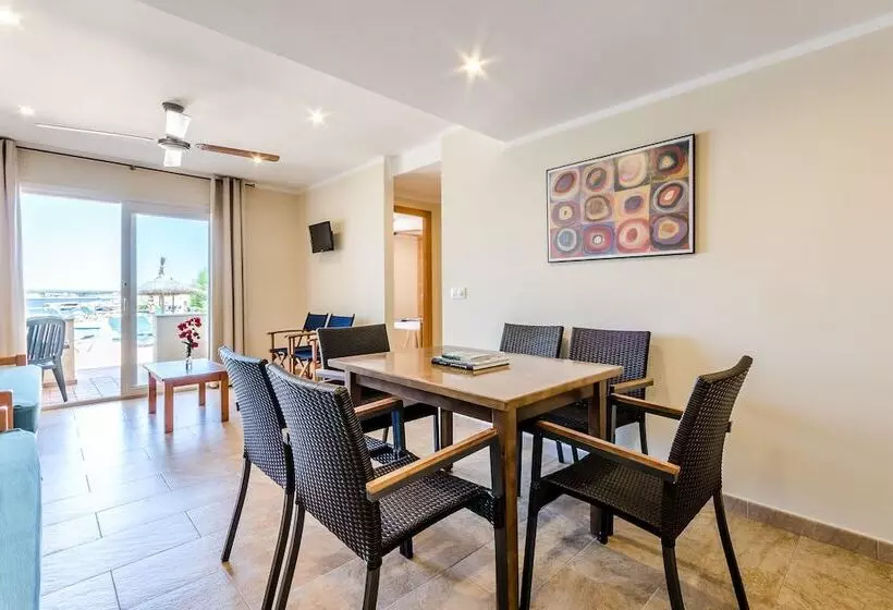 آپارتمان 2 خوابه, Apartamentos Blancala