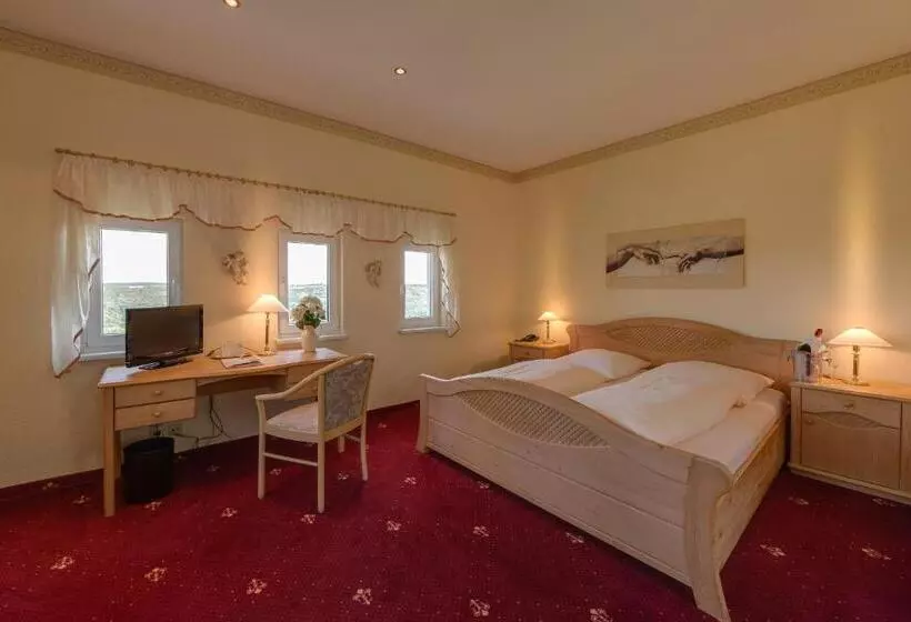 パノラミックビュースタンダードルーム, Berghotel Wilhelmsburg