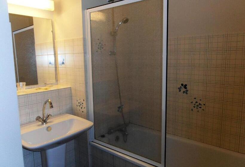 غرفة قياسية, Auberge D Andaines