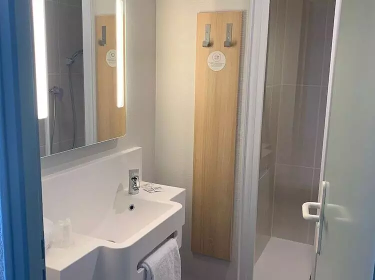 اتاق استاندارد, B&b Hotel Chaumont