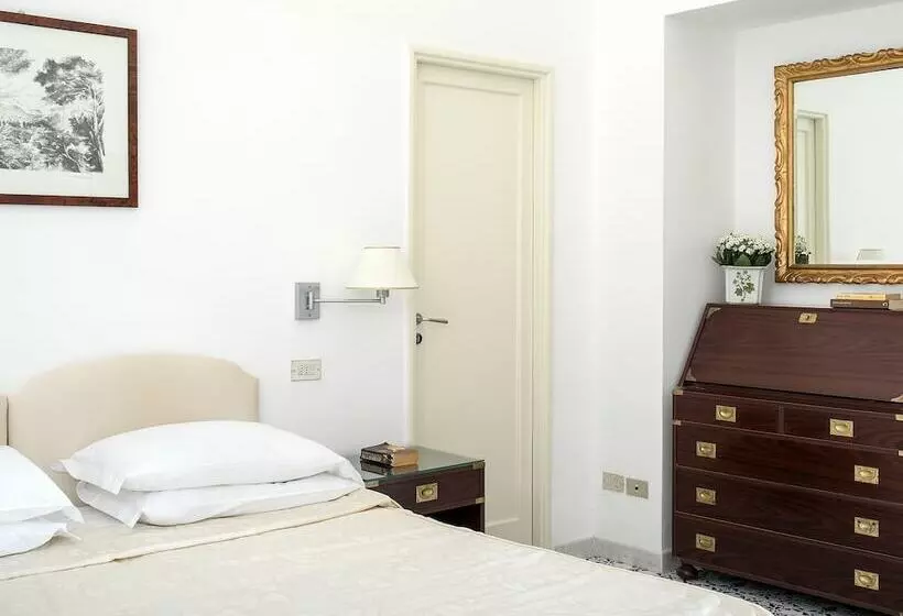 اتاق استاندارد با چشمانداز باغ, Bellavista