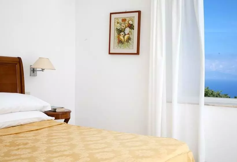 سوییت جونیور با چشمانداز دریا, Bellavista