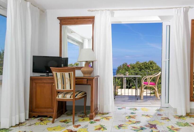 Полулюкс Вид на Море, Bellavista