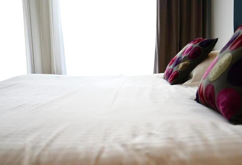 غرفة ديلوكس مزودة بشرفة, Boutique Logis Hôtel Relais De Vincey