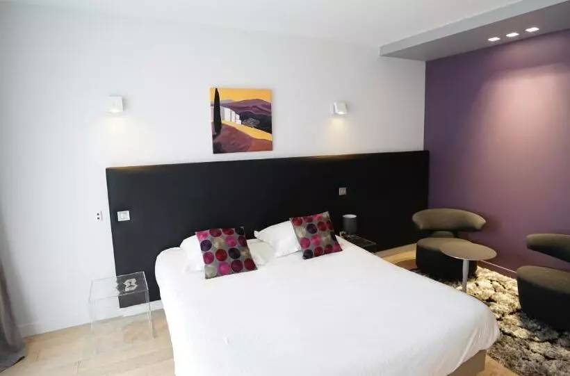 バルコニー付きデラックスルーム, Boutique Logis Hôtel Relais De Vincey