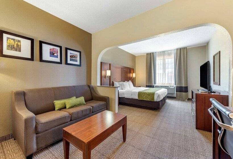 جناح, Comfort Suites