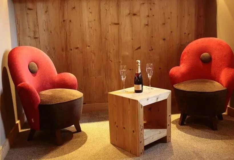 スーペリアの4人部屋, Hôtel Et Spa Les Clarines