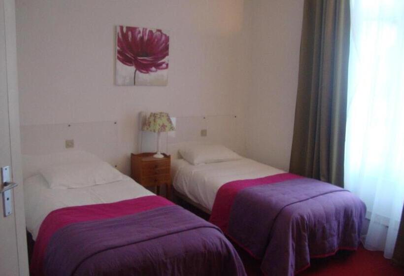 חדר סטנדרט, La Poularde