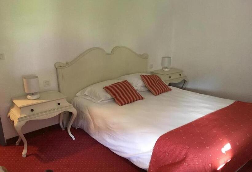 4인용 스탠다드 룸, L'auberge Catalane