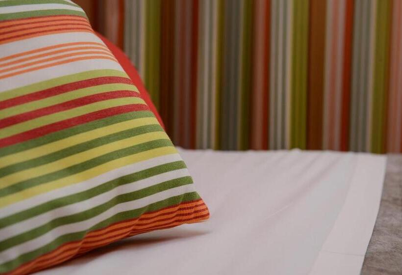 غرفة قياسية, Logis Hôtel Andreinia & Cabanes