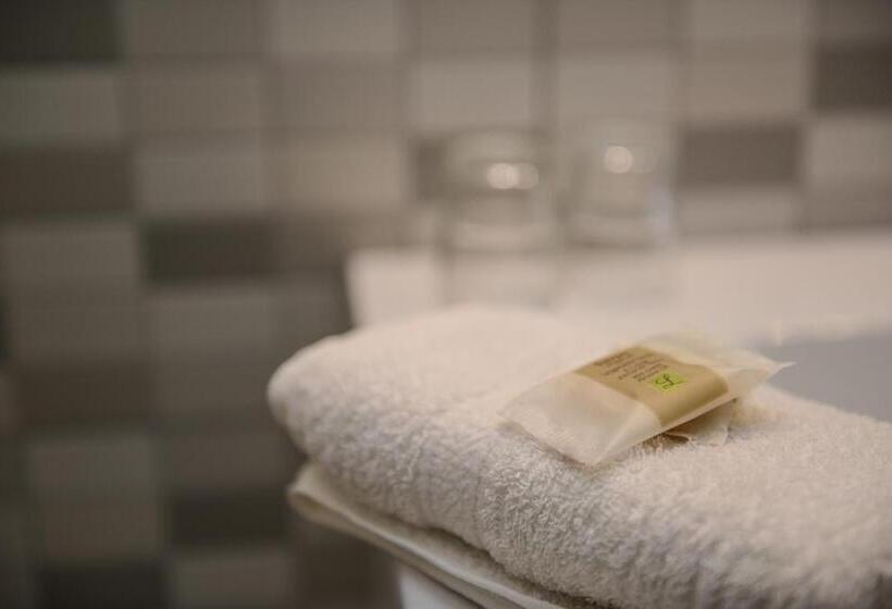 غرفة قياسية, Logis Hôtel Andreinia & Cabanes