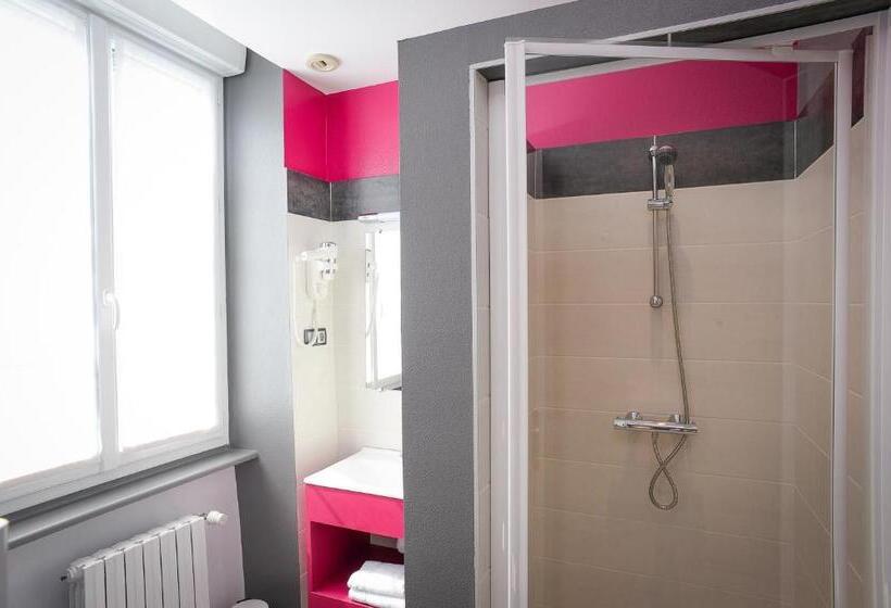 חדר סטנדרט נוף לגינה, Logis Auberge De La Sélune