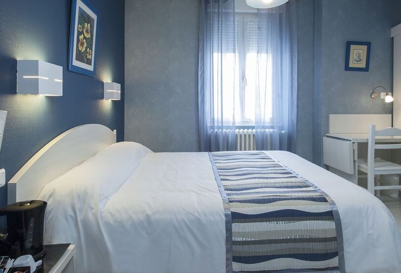 Номер Комфорт, Logis Hôtel Restaurant Cazes Arazat
