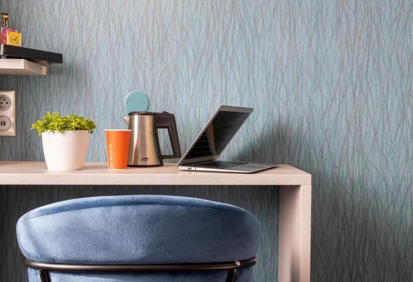 غرفة قياسية, Logis Hôtel Restaurant Le Fontarabie