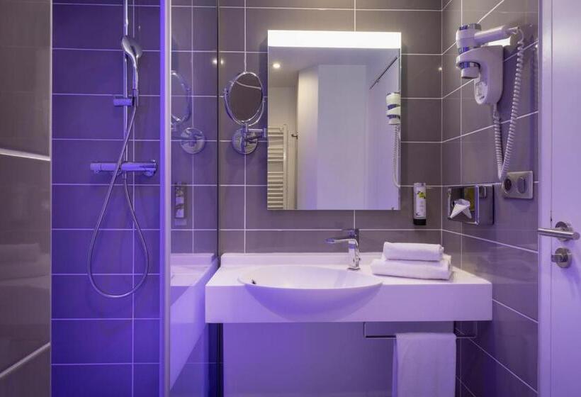 غرفة قياسية, Logis Hôtel Restaurant Le Fontarabie