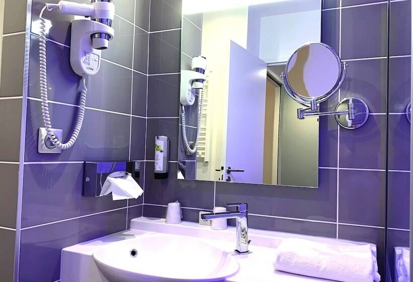 غرفة كومفورت فردية, Logis Hôtel Restaurant Le Fontarabie