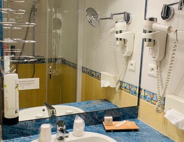 غرفة سوبيريور فردية, Logis Hôtel Restaurant Le Fontarabie