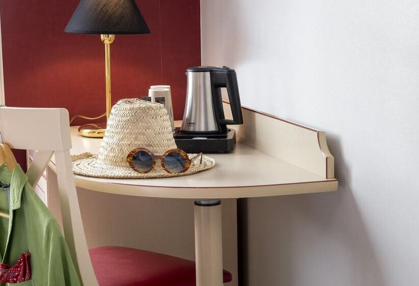 غرفة سوبيريور فردية, Logis Hôtel Restaurant Le Fontarabie